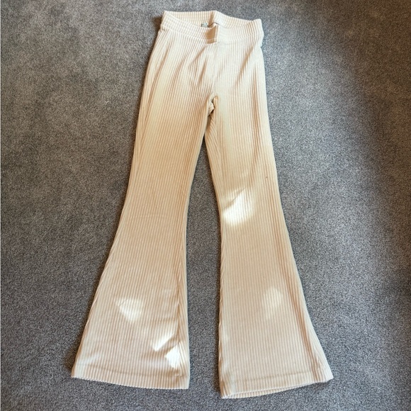 Aerie Off-White Ribbed Knit Top - Picture 1 of 3
